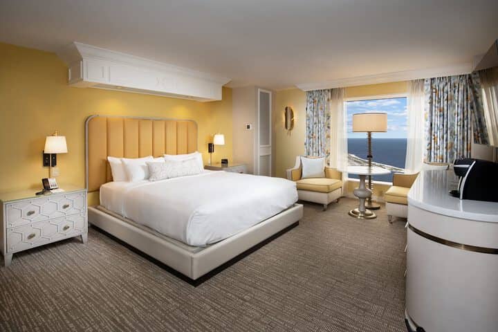 Room 8 of 49